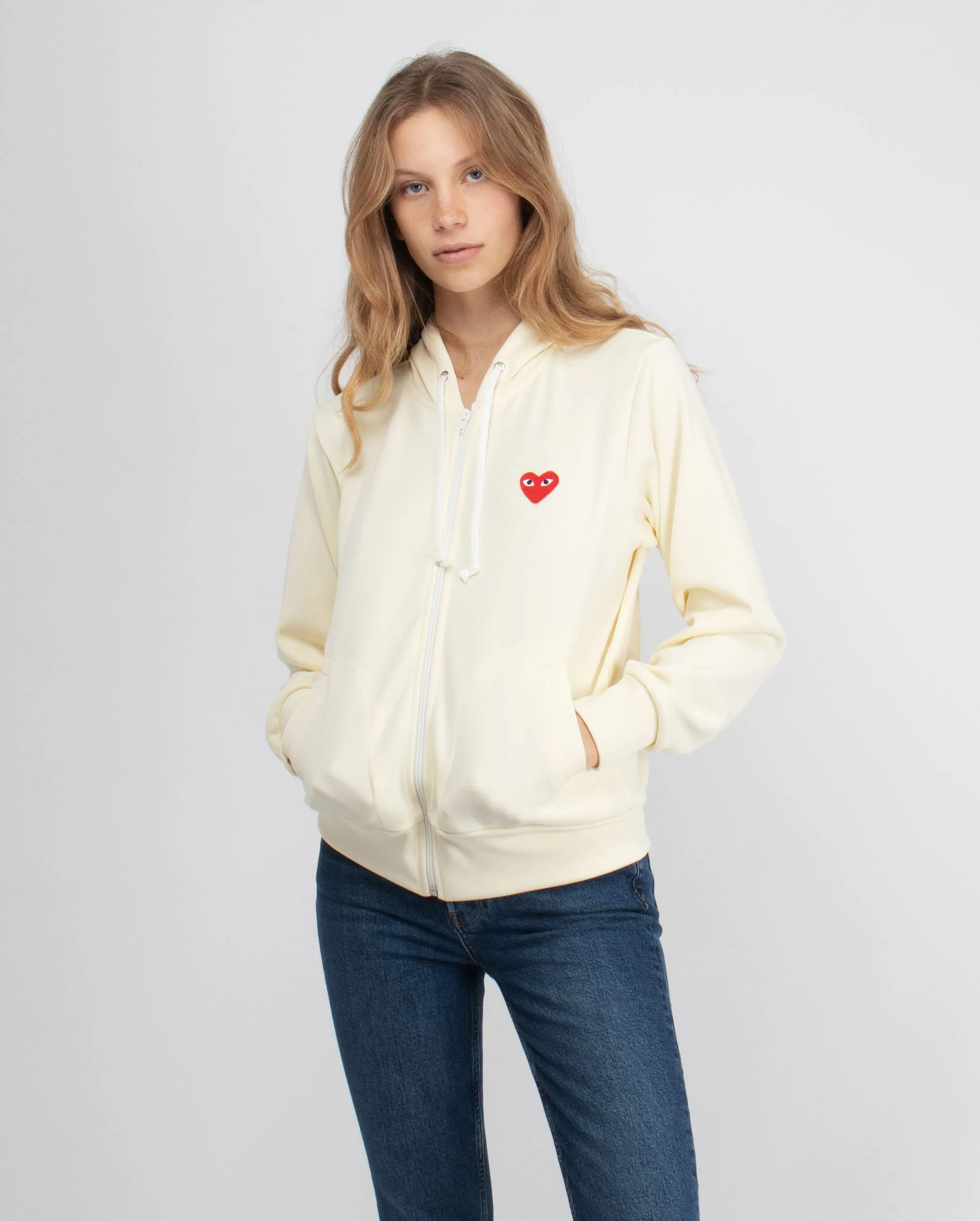 T171 RED HEART ZIP UP HOODIE / IVORY